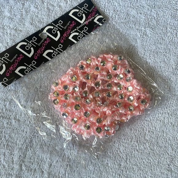 Dasha Designs - 3 pack Rhinestone (Crystal) crocheted bun covers - ballet dancer - Picture 7 of 14